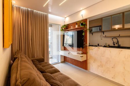 Sala de apartamento para alugar com 2 quartos, 50m² em Vila Olímpia, São Paulo
