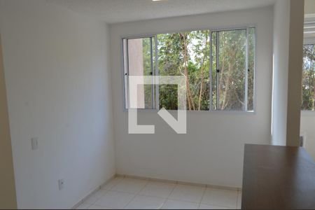 Sala de apartamento para alugar com 2 quartos, 45m² em Curicica, Rio de Janeiro