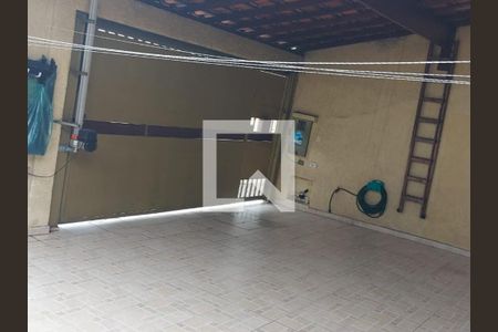 Garagem de casa à venda com 2 quartos, 68m² em Vila Antonieta, São Paulo