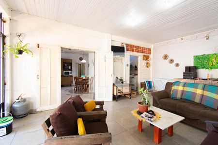 Sala de casa à venda com 4 quartos, 176m² em Niterói, Canoas