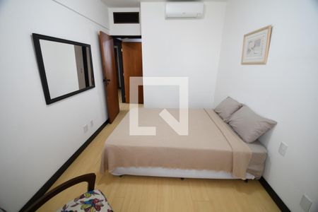 Quarto de apartamento à venda com 1 quarto, 48m² em Centro, Campinas