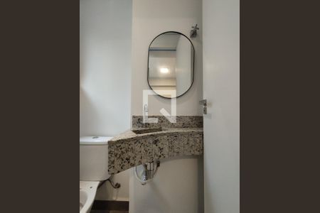 Lavabo de casa para alugar com 2 quartos, 100m² em Jardins, São Paulo