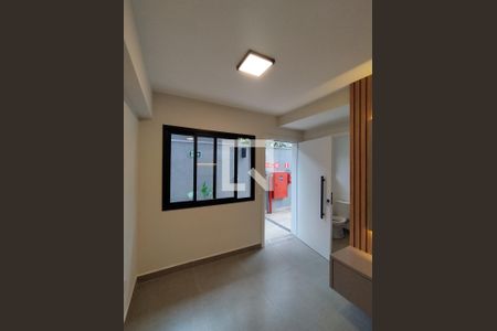 Sala de casa para alugar com 2 quartos, 100m² em Jardins, São Paulo