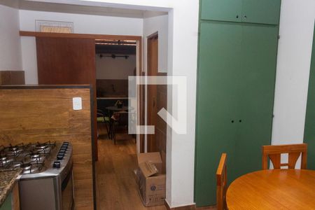 Cozinha de casa de condomínio para alugar com 2 quartos, 90m² em Pedreira, São Paulo