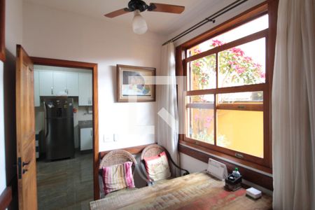 Sala de casa de condomínio para alugar com 3 quartos, 170m² em Copacabana, Belo Horizonte