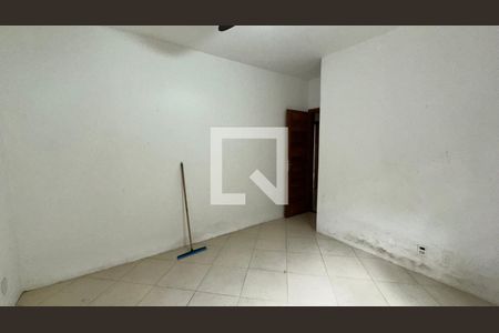 Quarto 1 de casa para alugar com 7 quartos, 900m² em Vargem Pequena, Rio de Janeiro