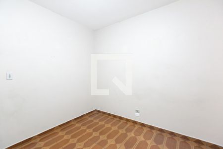 Quarto 1 de casa para alugar com 2 quartos, 80m² em Jardim Mimar, São Paulo