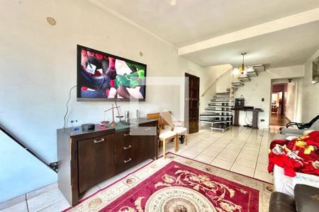 Sala de casa à venda com 5 quartos, 285m² em Vila Guarani, São Paulo