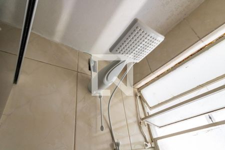 Banheiro de apartamento à venda com 1 quarto, 48m² em Santa Tereza, Porto Alegre