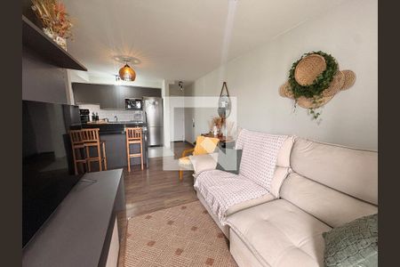 Sala de apartamento à venda com 3 quartos, 71m² em Vila Santa Maria, Jundiaí