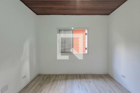Suíte de casa de condomínio à venda com 4 quartos, 239m² em Jardim Pinheiros, São Paulo