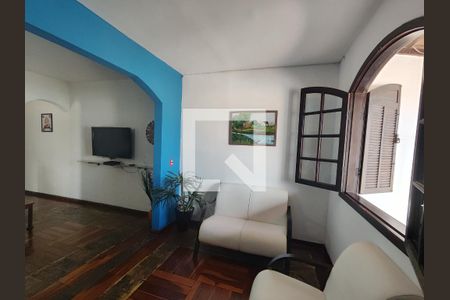 Sala de casa à venda com 5 quartos, 225m² em Teixeira Dias (barreiro), Belo Horizonte
