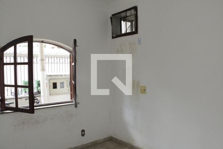 Quarto 1 de casa para alugar com 2 quartos, 60m² em Centro, Nova Iguaçu