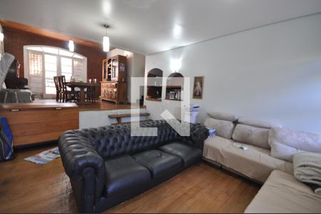 Sala de casa à venda com 4 quartos, 200m² em Tremembé, São Paulo