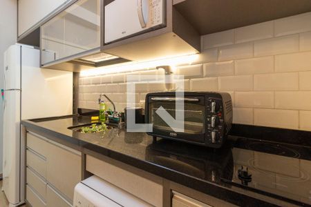 Sala/Cozinha de apartamento para alugar com 1 quarto, 49m² em Sumaré, São Paulo
