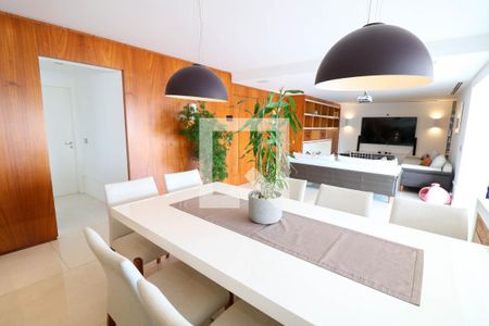 Sala de apartamento à venda com 2 quartos, 210m² em Vila Cruzeiro, São Paulo