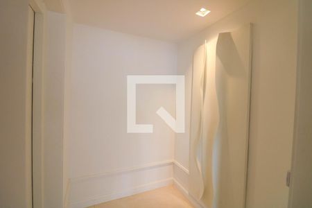 Hall privativo do elevador de apartamento à venda com 2 quartos, 210m² em Vila Cruzeiro, São Paulo