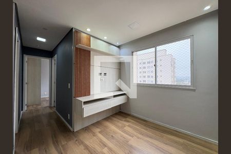 Sala de apartamento à venda com 2 quartos, 44m² em Parque Sao Vicente, Santo André