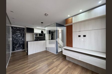 Sala de apartamento à venda com 2 quartos, 44m² em Parque Sao Vicente, Santo André
