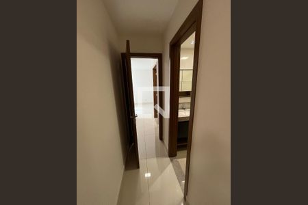 Corredor de apartamento para alugar com 2 quartos, 60m² em Areal (águas Claras), Brasília