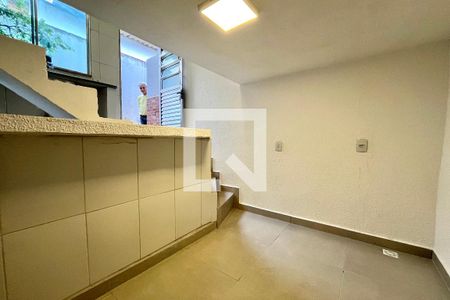 Sala de kitnet/studio para alugar com 1 quarto, 25m² em Vila Santa Catarina, São Paulo