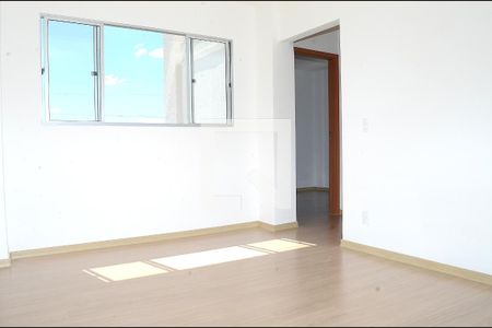 Sala de apartamento à venda com 2 quartos, 49m² em Goiânia, Belo Horizonte