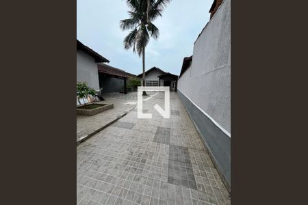 Área Externa de casa para alugar com 4 quartos, 269m² em Vila Tupi, Praia Grande