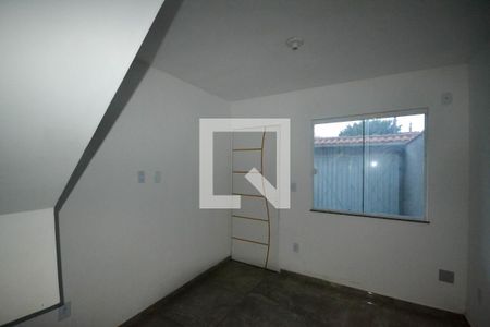 Sala de casa para alugar com 3 quartos, 86m² em Jardim Santa Eugenia, Nova Iguaçu