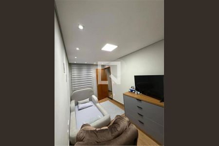 Casa à venda com 4 quartos, 190m² em Vila Carrão, São Paulo