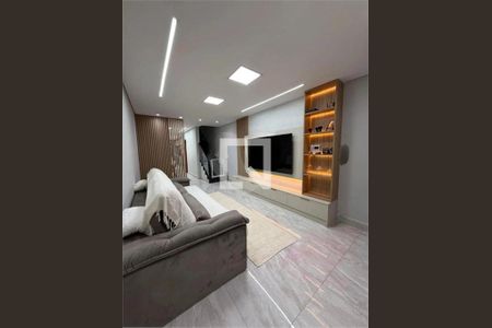 Casa à venda com 4 quartos, 190m² em Vila Carrão, São Paulo