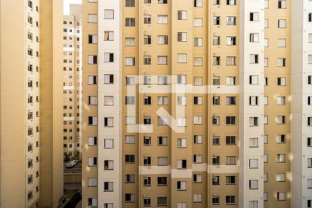 Área de Serviço VIsta de apartamento para alugar com 2 quartos, 41m² em Vila Plana, São Paulo