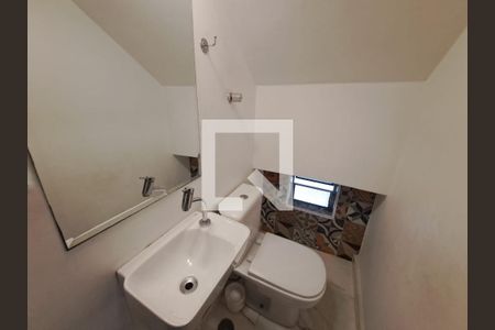 Casa à venda com 4 quartos, 200m² em Cidade das Flores, Osasco