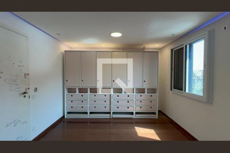 Quarto de apartamento à venda com 2 quartos, 88m² em Vila Madalena, São Paulo