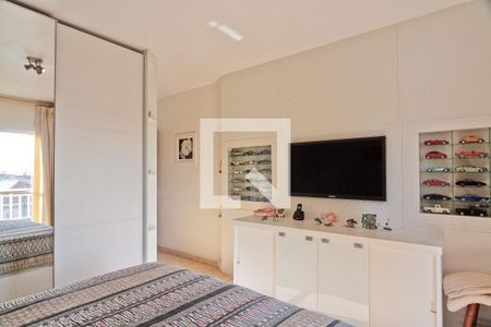 Suíte de casa à venda com 3 quartos, 180m² em Vila Palmeiras, São Paulo