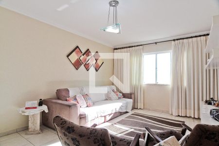 Sala de casa à venda com 3 quartos, 180m² em Vila Palmeiras, São Paulo