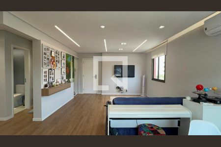 Sala de apartamento à venda com 2 quartos, 88m² em Vila Madalena, São Paulo