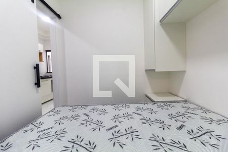 Quarto 1 de apartamento para alugar com 2 quartos, 33m² em Vila Carrão, São Paulo
