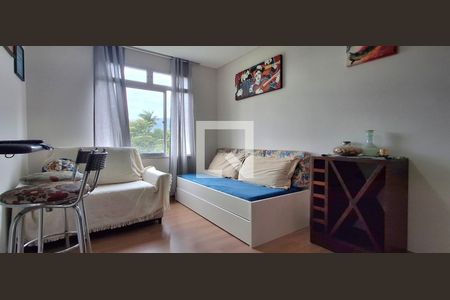 Sala de apartamento para alugar com 3 quartos, 74m² em Trindade, Florianópolis