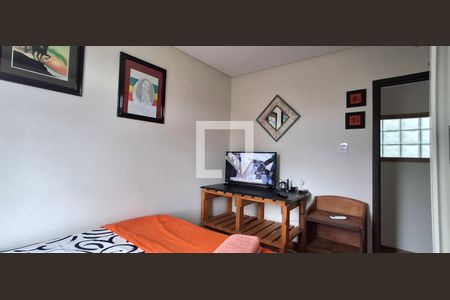 Quarto 2 de apartamento para alugar com 3 quartos, 74m² em Trindade, Florianópolis