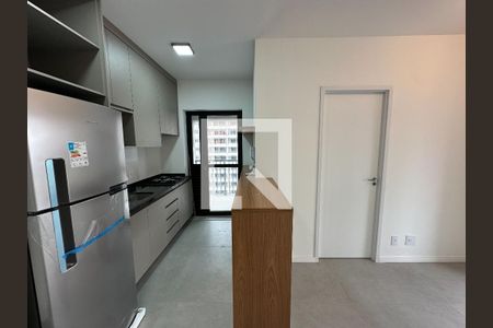 Sala/Cozinha de apartamento para alugar com 2 quartos, 40m² em Pompeia, São Paulo