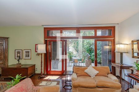 Sala de casa à venda com 4 quartos, 330m² em Campo Belo, São Paulo