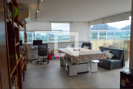 Sala 2 de apartamento à venda com 3 quartos, 200m² em Jacarepaguá, Rio de Janeiro