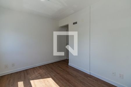 Suíte de apartamento à venda com 2 quartos, 65m² em Menino Deus, Porto Alegre