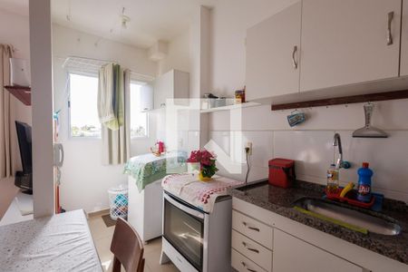 Cozinha e Área de Serviço de kitnet/studio para alugar com 1 quarto, 29m² em Vila São José, Taubaté
