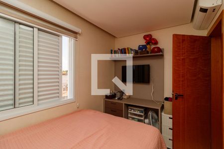 Quarto de apartamento para alugar com 2 quartos, 42m² em Vila Nilo, São Paulo