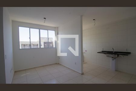 Sala de apartamento à venda com 2 quartos, 48m² em Barra da Tijuca, Rio de Janeiro