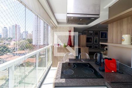 Cozinha de apartamento à venda com 1 quarto, 51m² em Campo Belo, São Paulo