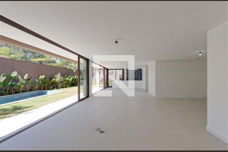 Casa à venda com 4 quartos, 703m² em Jardim dos Estados, São Paulo