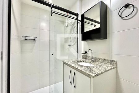 Banheiro Social de kitnet/studio para alugar com 1 quarto, 24m² em Vila Clementino, São Paulo