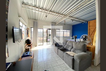 Sala de casa para alugar com 1 quarto, 90m² em Piedade, Rio de Janeiro